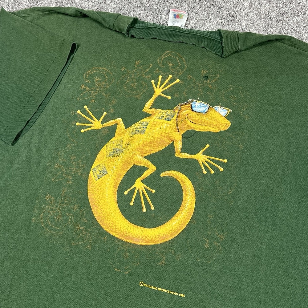 VTG 90s Faded Distressed Sahuaro Sportswear Green Sunglasses Lizard T Shirt XL